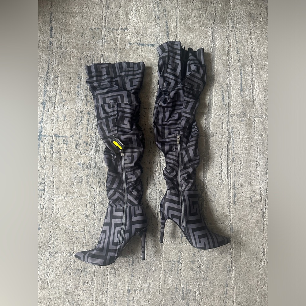 Geometric Patterned Black and Gray Women's Boots